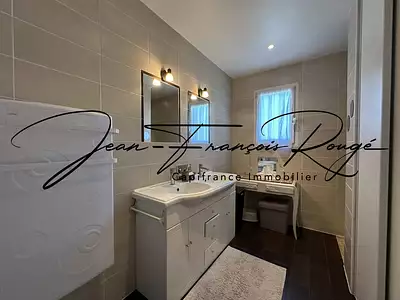 Maison, 190 m²