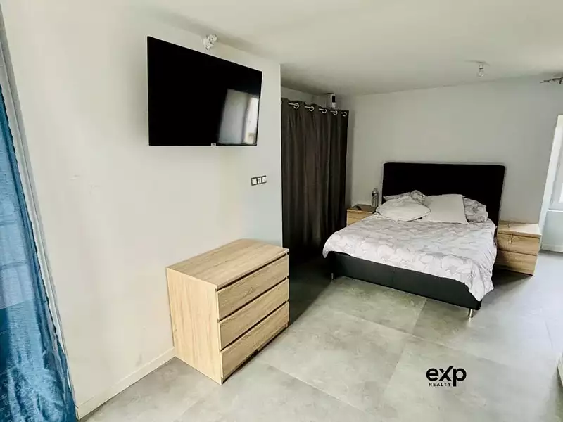 Maison, 185 m²