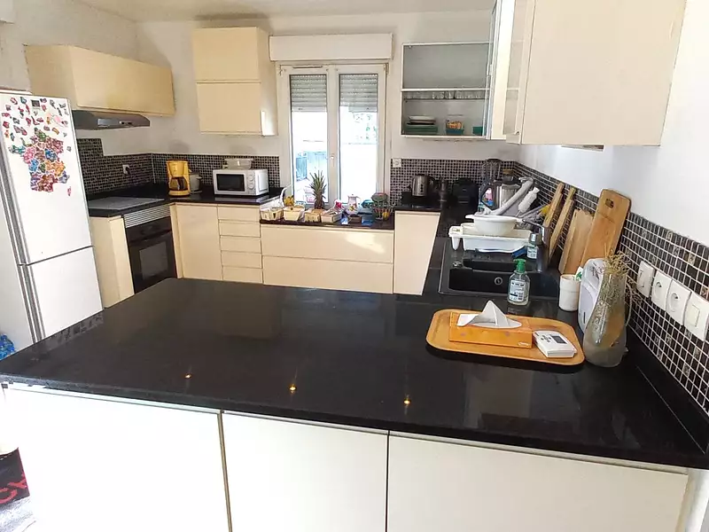 Maison, 93 m²