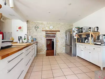 Maison, 215 m²