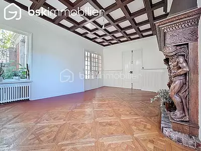 Maison, 305 m²