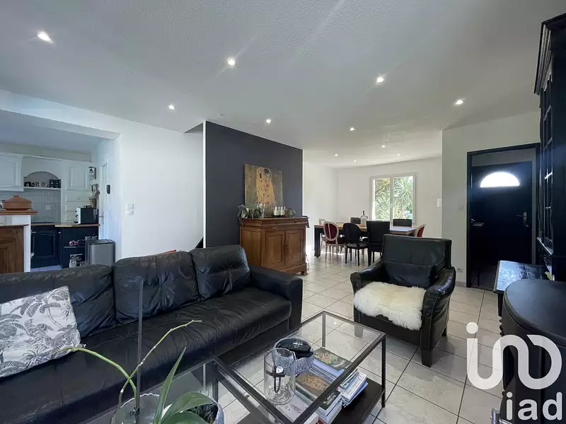 Maison, 94 m²
