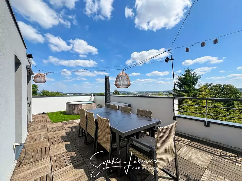Maison, 181 m²