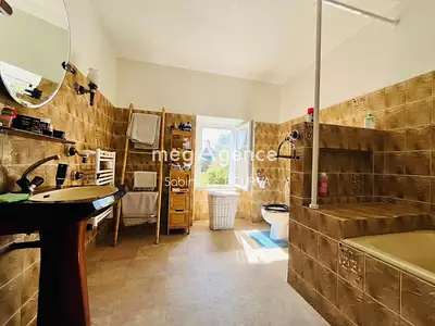Maison, 177 m²