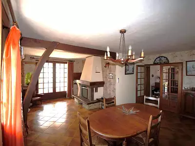 Maison, 360 m²