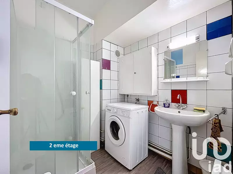 Immeuble, 137 m²