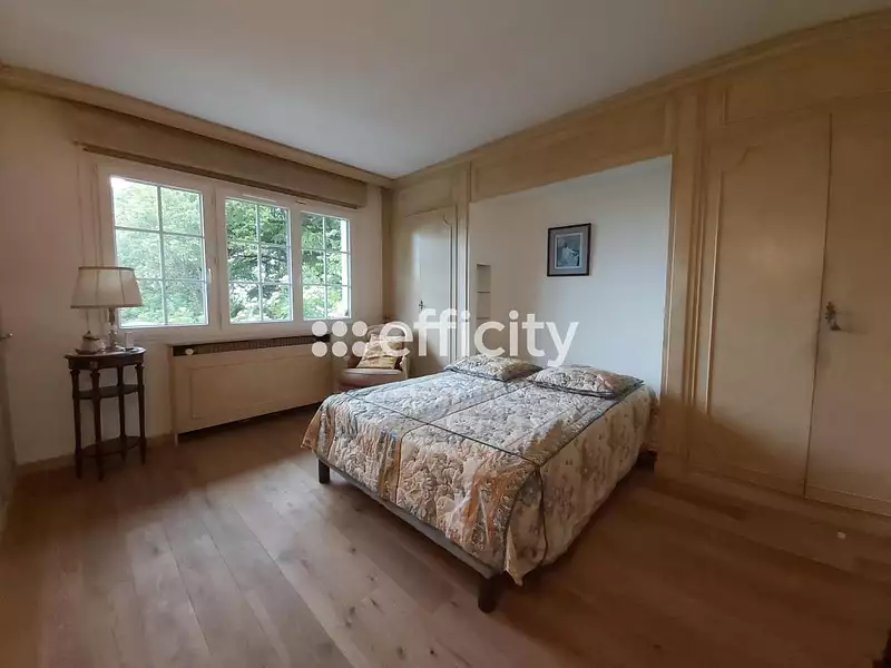 Maison, 190 m²