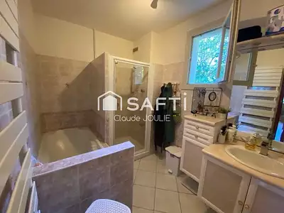 Maison, 132 m²