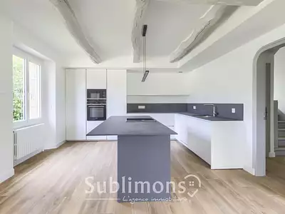 Maison, 167 m²