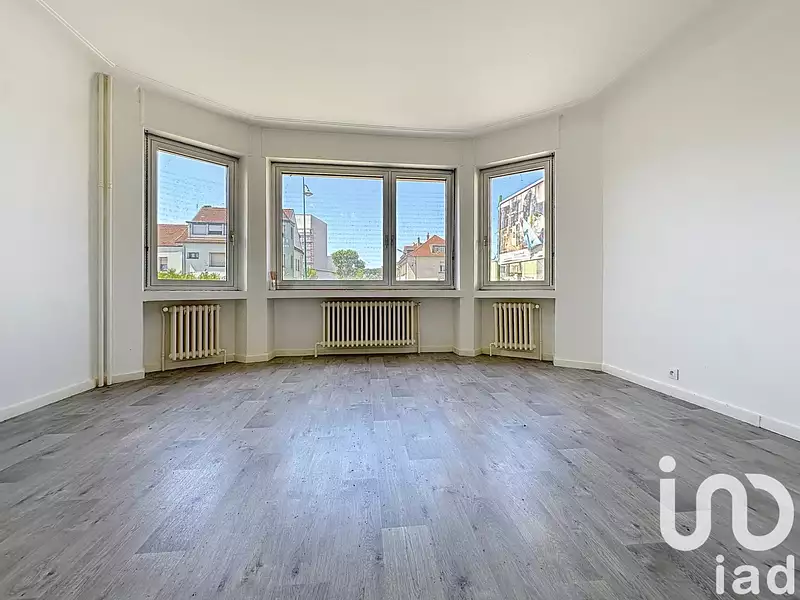 Immeuble, 235 m²