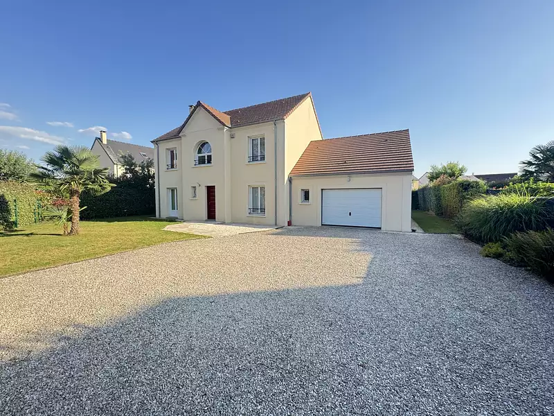 Maison, 145 m²