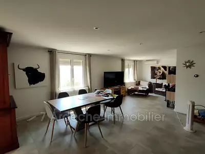 Maison, 195 m²