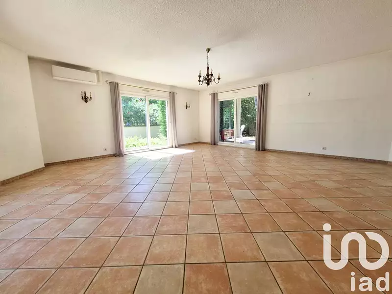 Maison, 146 m²