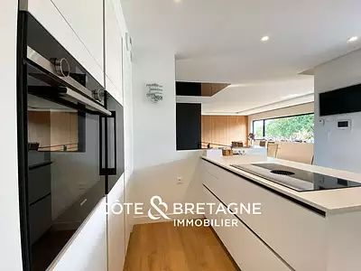 Maison, 185 m²