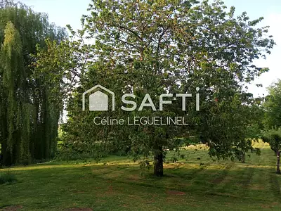 Terrain, 2 500 m²