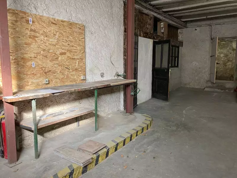 Parking, 91 m²