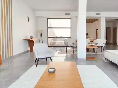 Maison, 185 m²