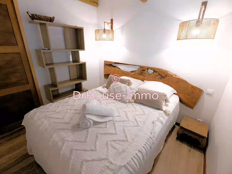 Immeuble, 180 m²