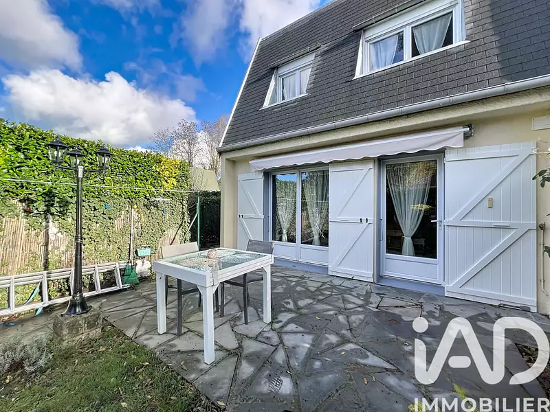 Maison, 83 m²