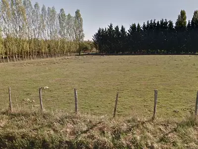 Terrain à bâtir, 1 400 m²