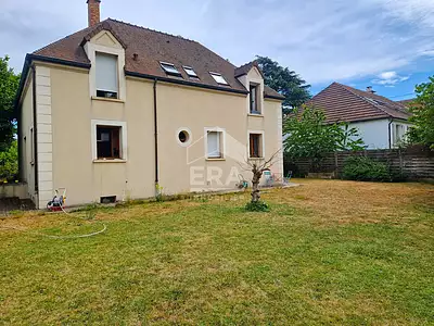 Maison, 230 m²
