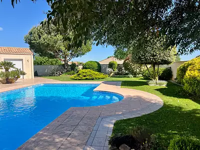 Maison, 256 m²