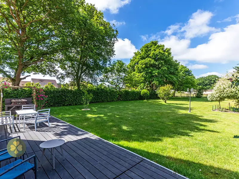 Maison, 215 m²