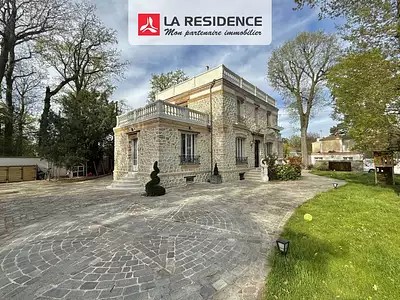 Maison, 208 m²