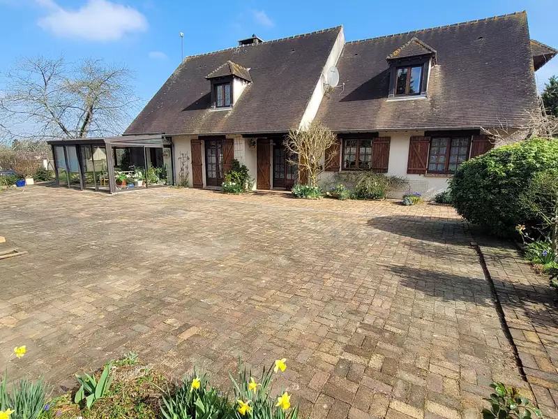 Maison, 285 m²