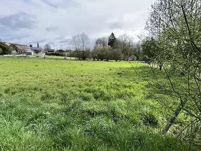 Terrain, 2 595 m²