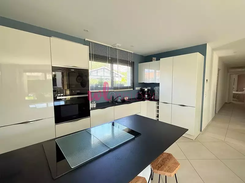 Maison, 111 m²