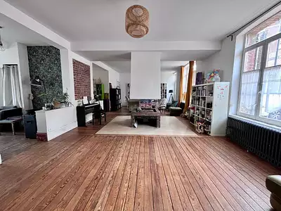Maison, 240 m²