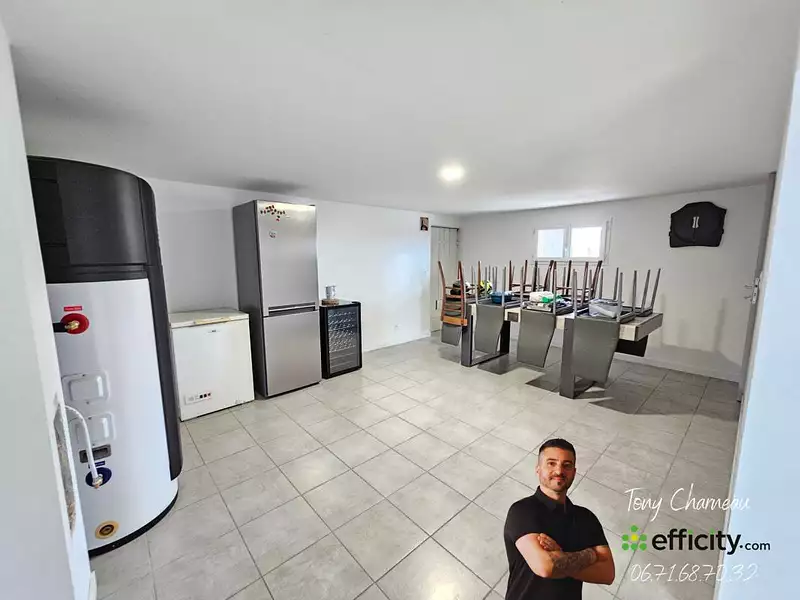 Maison, 160 m²