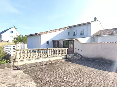 Maison, 226 m²
