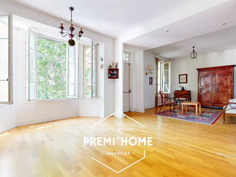 Maison, 190 m²