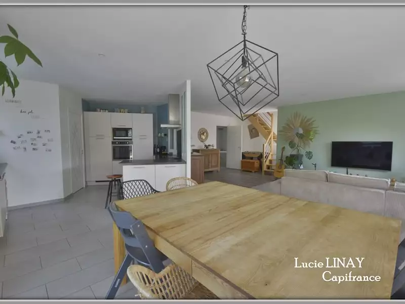 Maison, 131 m²