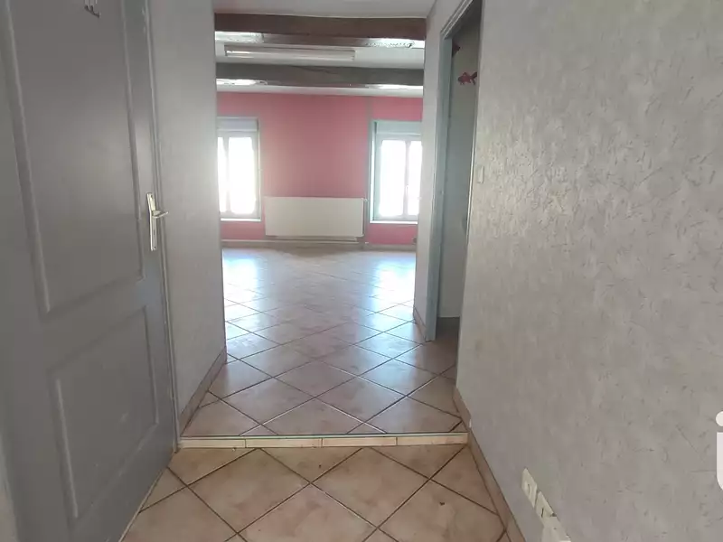 Maison, 225 m²
