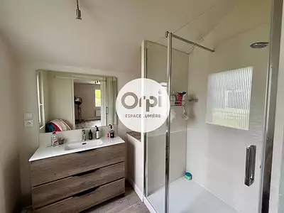 Maison, 146 m²
