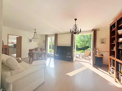 Maison, 202 m²
