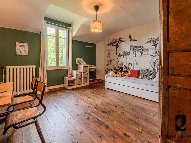 Maison, 450,7 m²