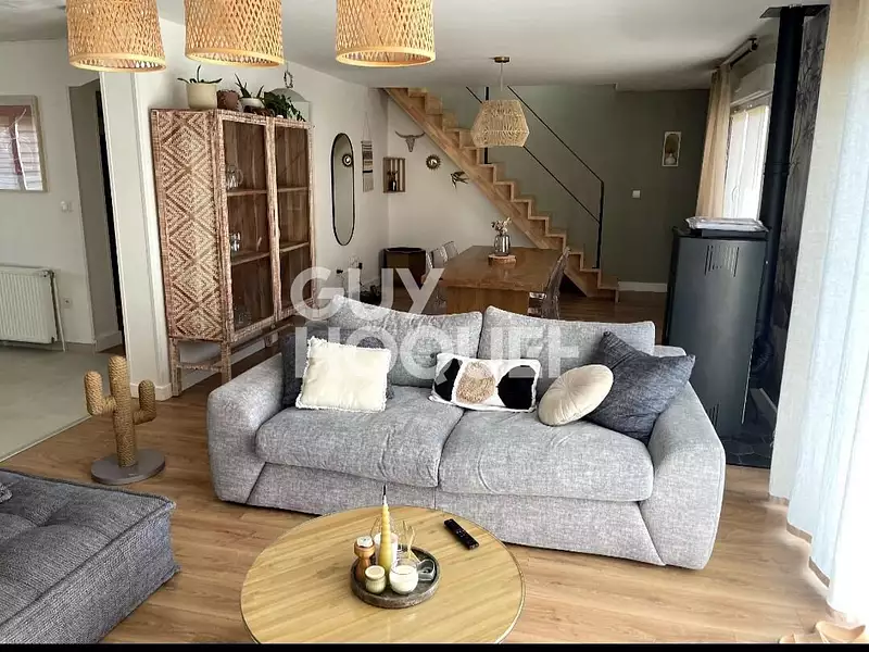 Maison, 120 m²
