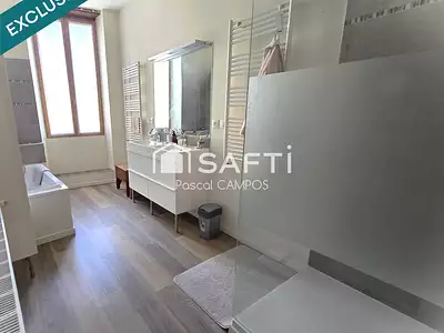 Maison, 205 m²