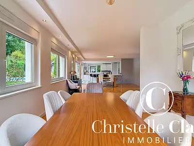 Maison, 270 m²