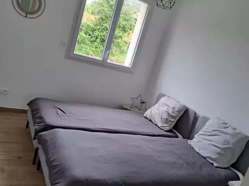 Maison, 84 m²