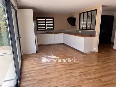 Maison, 94 m²