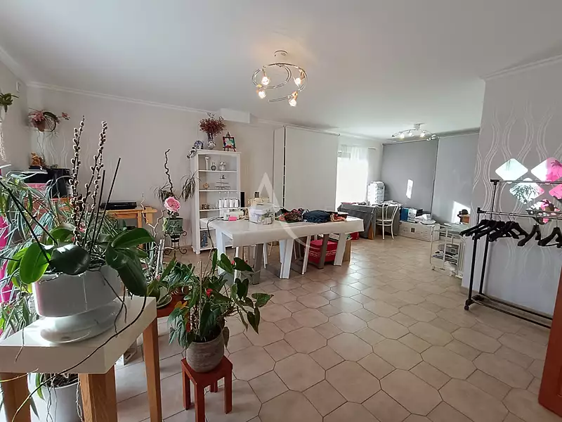 Maison, 163 m²