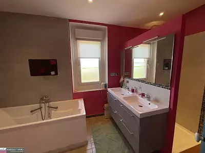 Maison, 216 m²