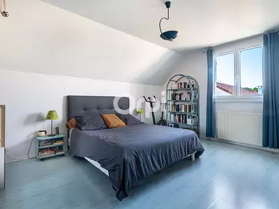 Maison, 166 m²