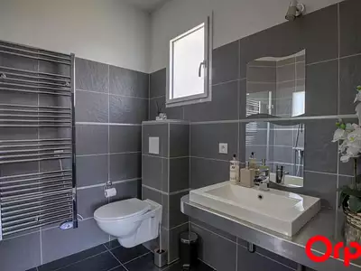 Maison, 207 m²