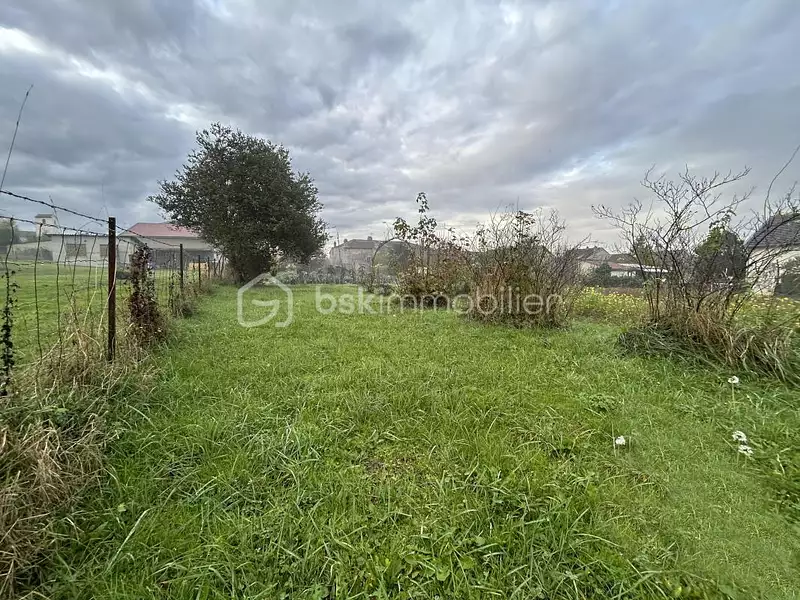 Terrain, 1 200 m²